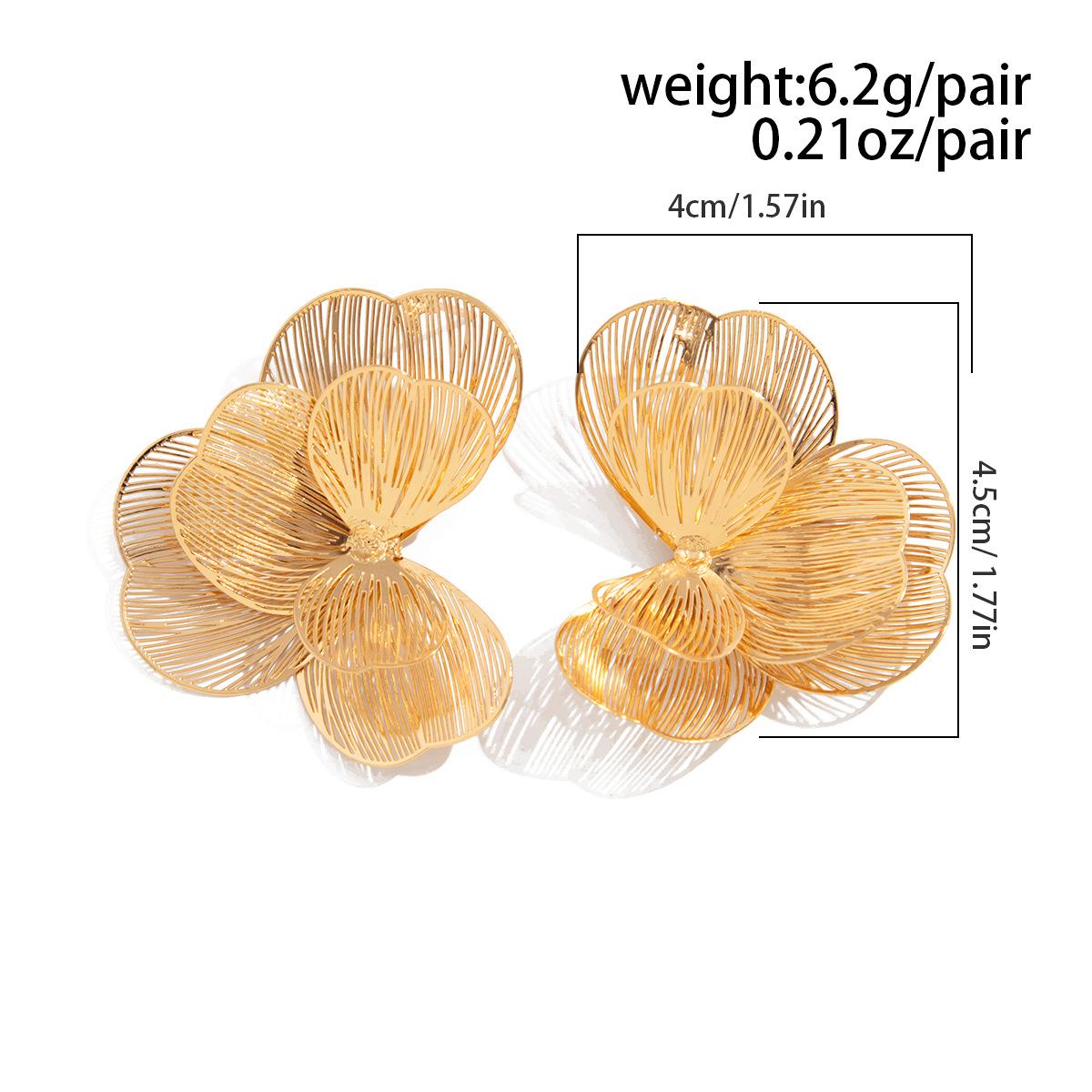

Creative Chic Petal Flower Stud Earrings for Women Wed Bridal Piercing Earring Daily Jewelry Gifts