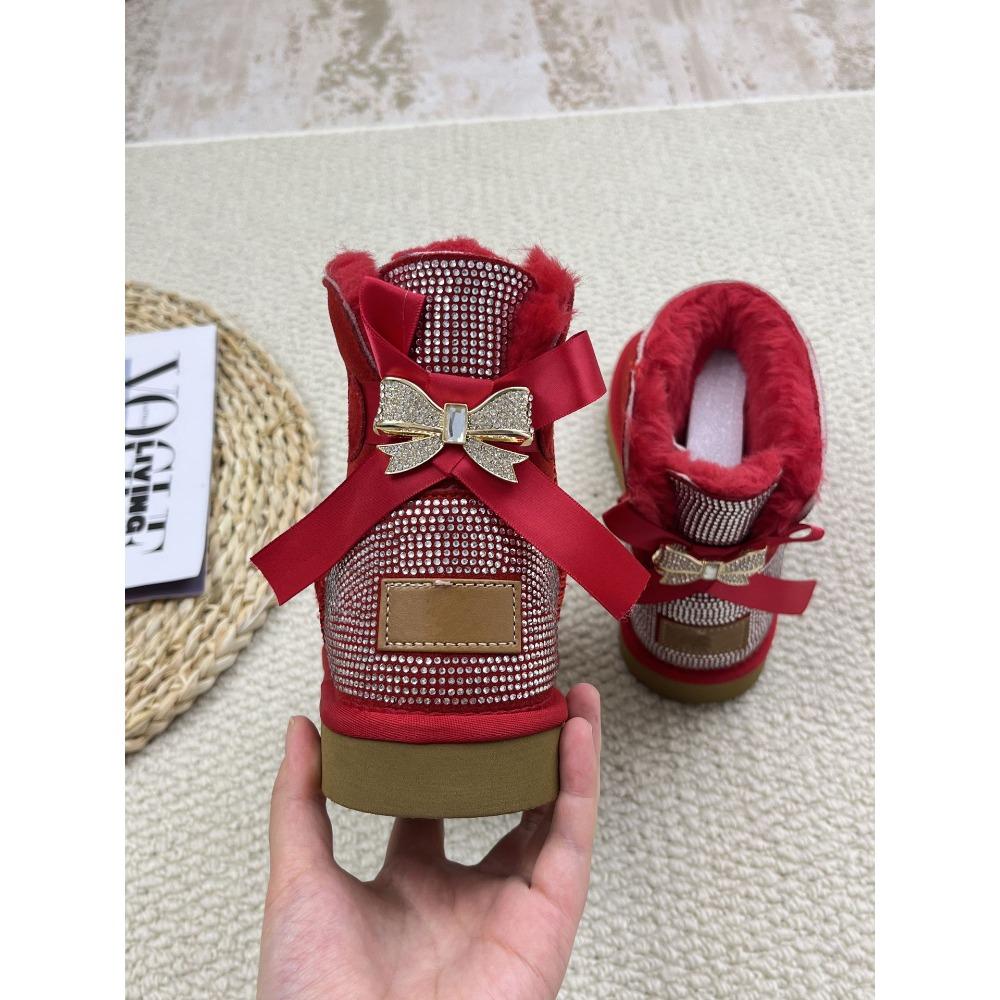 Hot Diamond Low Top Winter Snow Boots Flash Diamond Leather Women's Shoes Flat Large Size Cotton Shoes Full Diamond