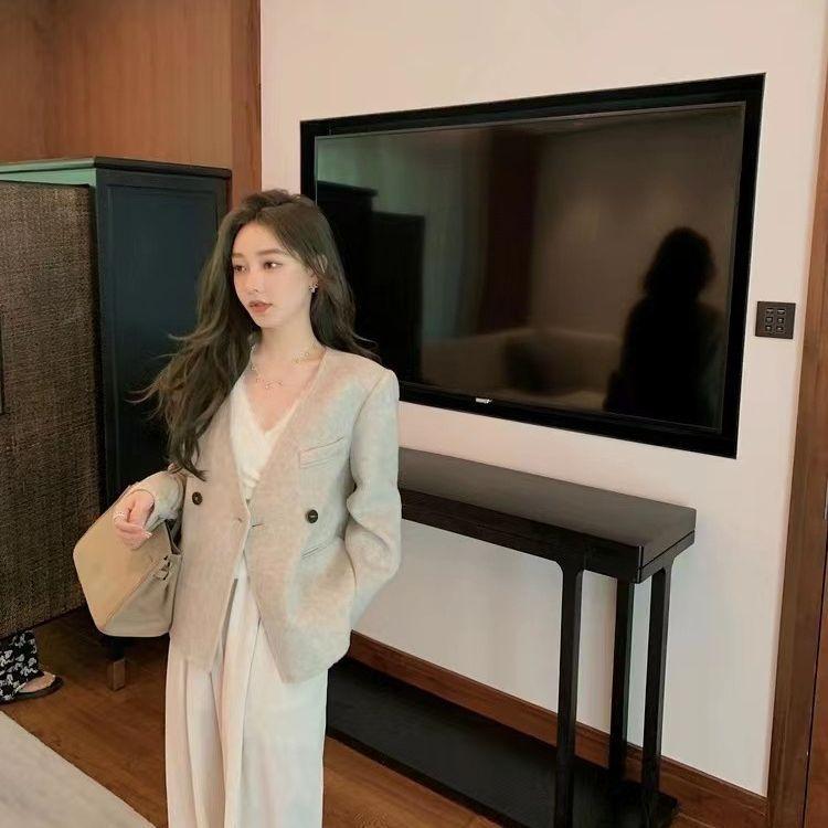 

Новая шерстяная куртка небольшого размера, новая мода на осень и зиму. S