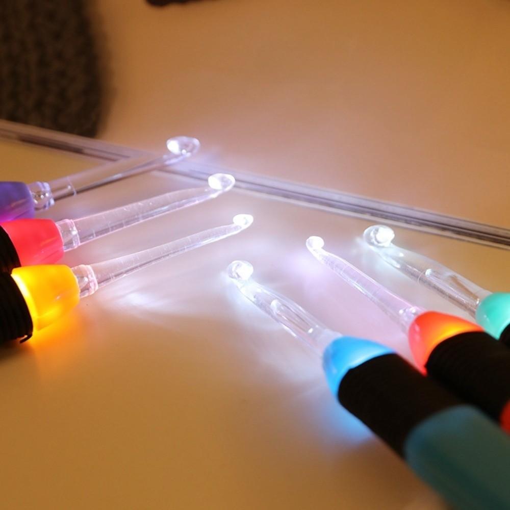 Random Color 2.5-6.5mm Crochet Hook Luminous Knitting Tool  Household