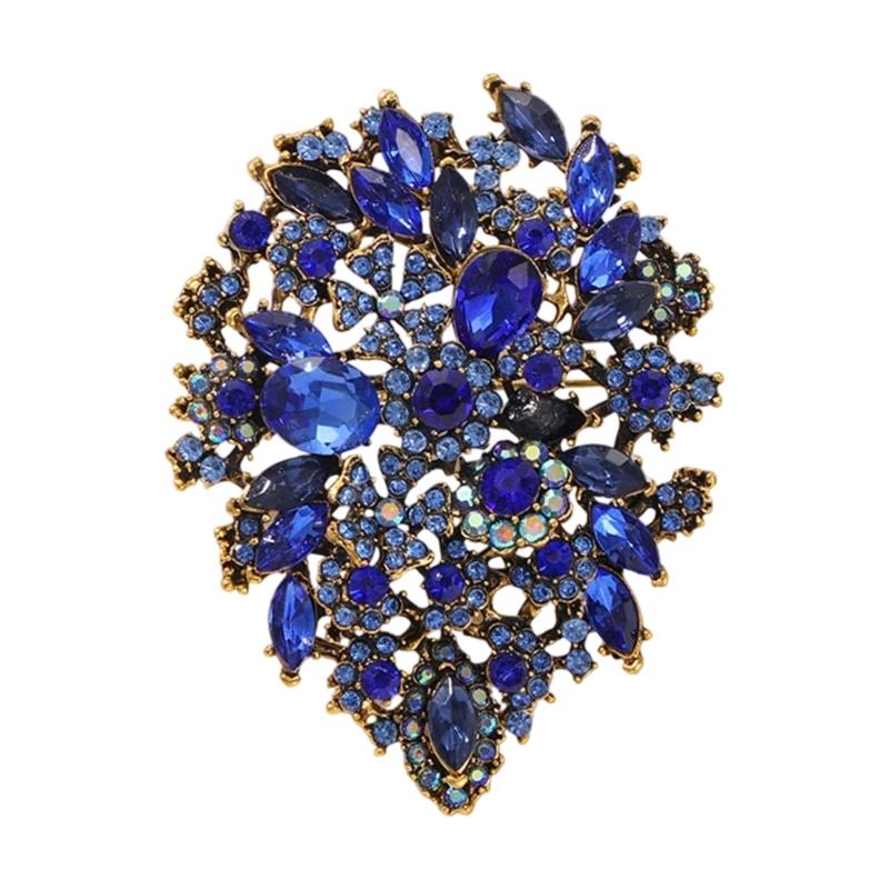 Elegant Flower Brooch Unique Lapel Pin Stylish Clothing Jewelry Sparkling Badge Suitable for Various Daily Party Wear