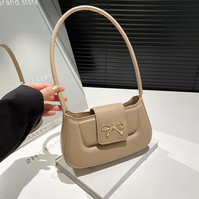 2025 new simple fashion casual small square bag women's simple fashion baguette bag trendy fashion shoulder armpit bag