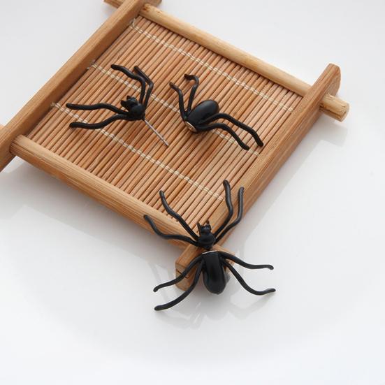 1Pc Fashion Halloween Scary Spider Shape Piercing Earring Ear Studs Jewelry