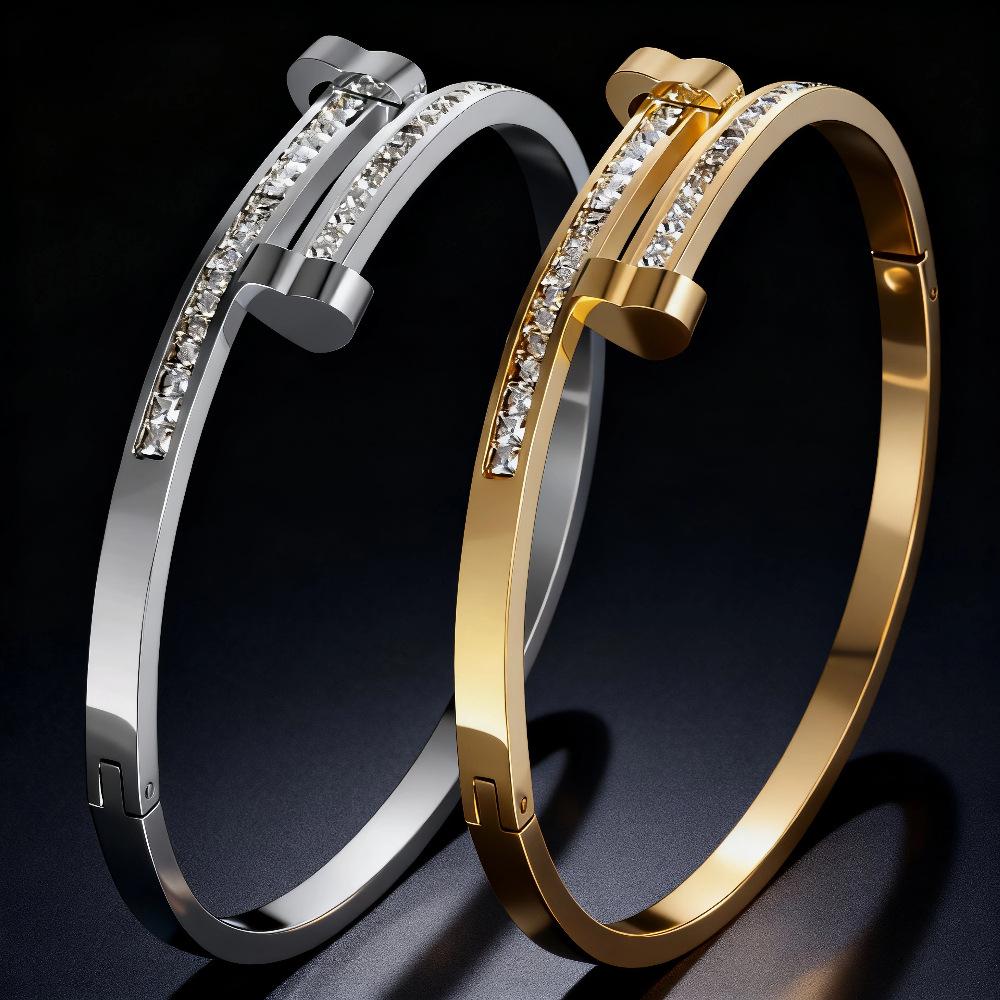 Women's Three-Color Zirconium Titanium Steel Bracelet