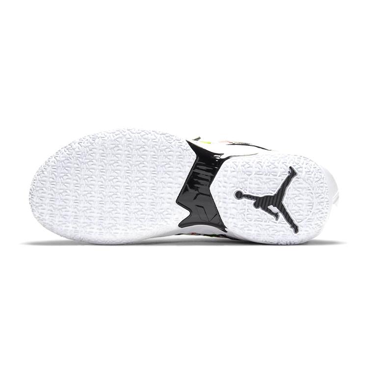 Nové Jordan Why Not Zer0.4 'Graffiti' GS DD9659-007