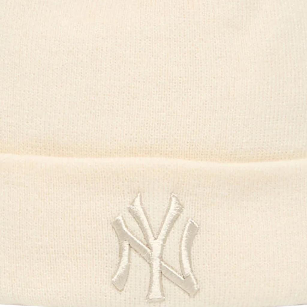New Era Wmns Metallic Bobble Beanie New York Yankees Hat, Womens Beige Cap