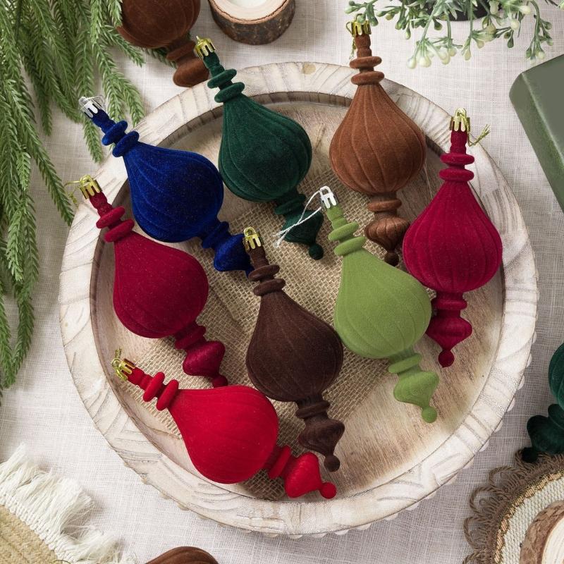 Ribbed Christmas Tree Trim with Elongated Shape and Textured Finish for Indoor Display, Wreath Styling and Tree Placement