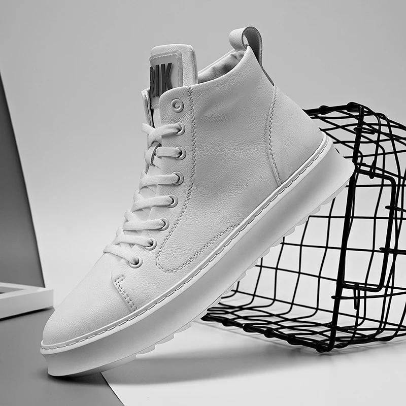 Fashion High Quality Winter Boots Men Fashion  Casual Leather Platform Footwear Classics Outdoor Antiskid Work Casual Comfy Walking Shoe