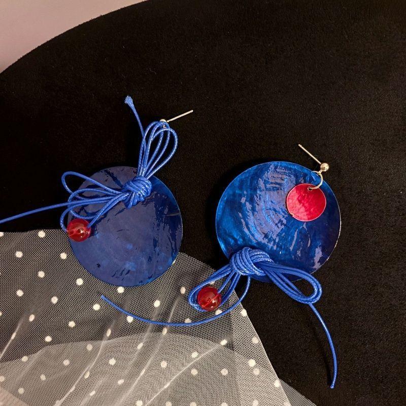 

Атмосфера легкой роскоши, синие высококлассные серьги с бахромой из ракушек, женские новые серьги-пусеты в китайском стиле, преувеличенные длинные серьги, серьги с темпераментом