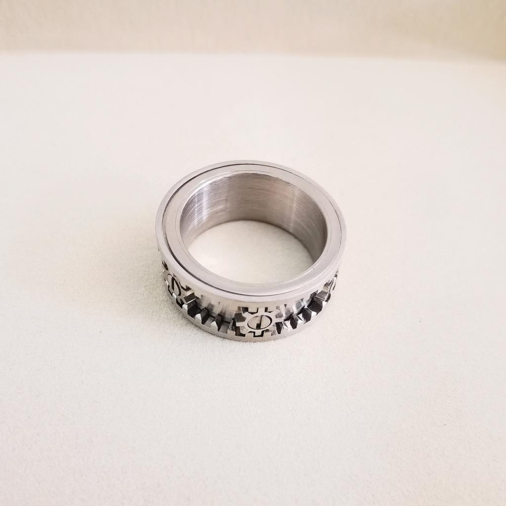Anillo de Engranaje Acero de Titanio Cepillado Anillo de Descompresión Hip Hop Accesorios Industriales para Hombres
