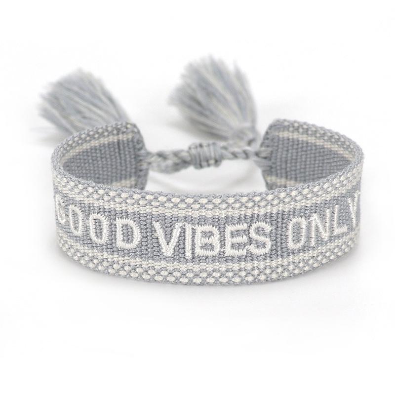 Braccialetto con Lettera Ricamata Personalizzato con Nappa