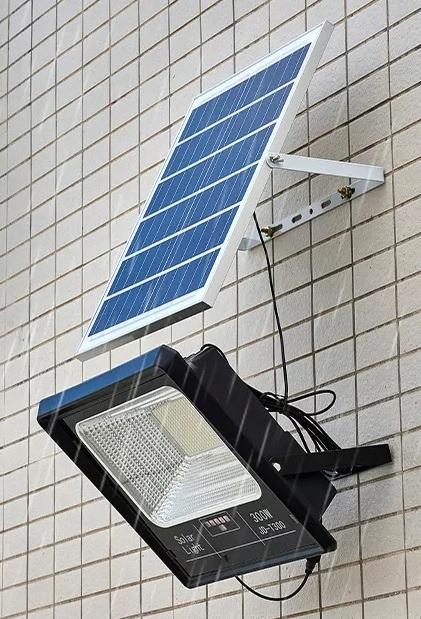 Lampa Solarna Z Czujnikiem 100W Kabel 5M 10000Mah