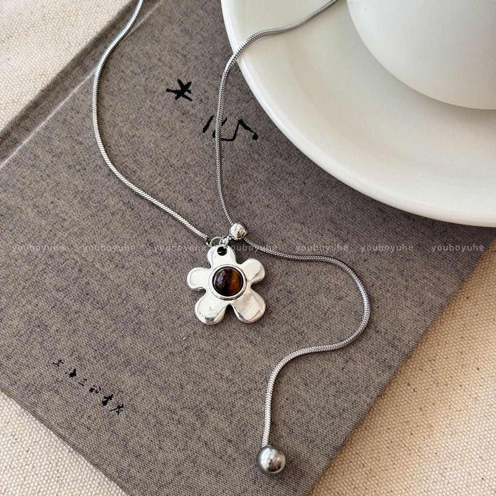 Maillard Tiger Eye Pendant Necklace: Luxury Titanium Steel Non-Fading Chain Accessory for Women