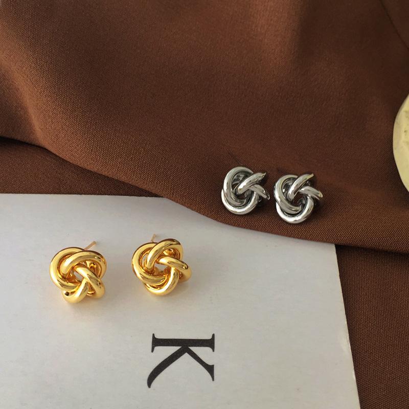 Rock Smooth Small Metal Knot Twist Flower Earrings Fashion Punk Geometry Creative Jewelry Gift