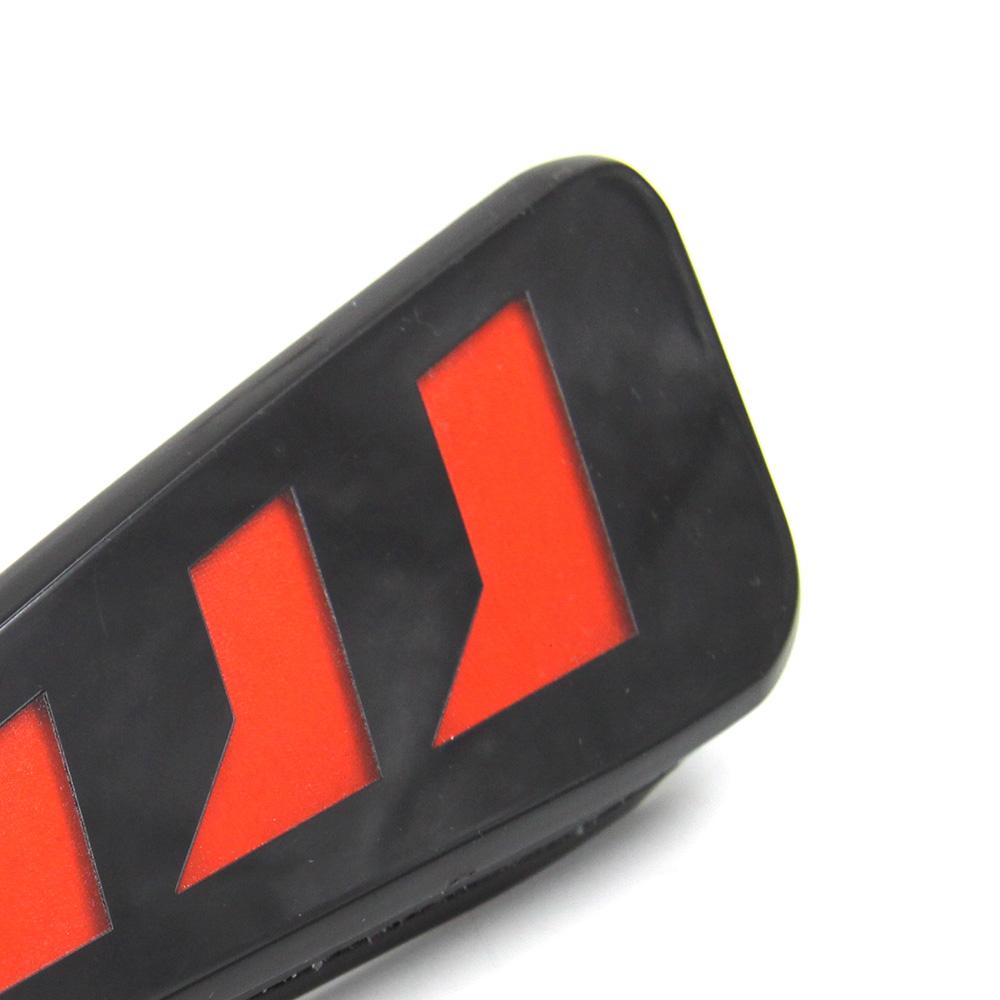 For TOYOTA C-HR 2017 2018 2019 2020 2021 2022 Car Rear Bumper Lamps Rear Reflector Lights DRL Brake Stop Lamp Accessories 2pcs