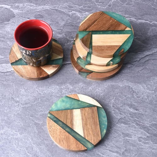 Natural Wood Coasters, Nordic Resin Art, 2 Coasters, Waterproof, Easy to Clean, Stain-Resistant, Stylish, Cafe Decor, Beach, Tableware, Gift