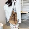 Bohemian Holliw Stroh Tasche Für Frauen Sommer Gewebte Eimer Tasche Urlaub Dame Strand Taschen Casual Kordelzug Umhängetasche