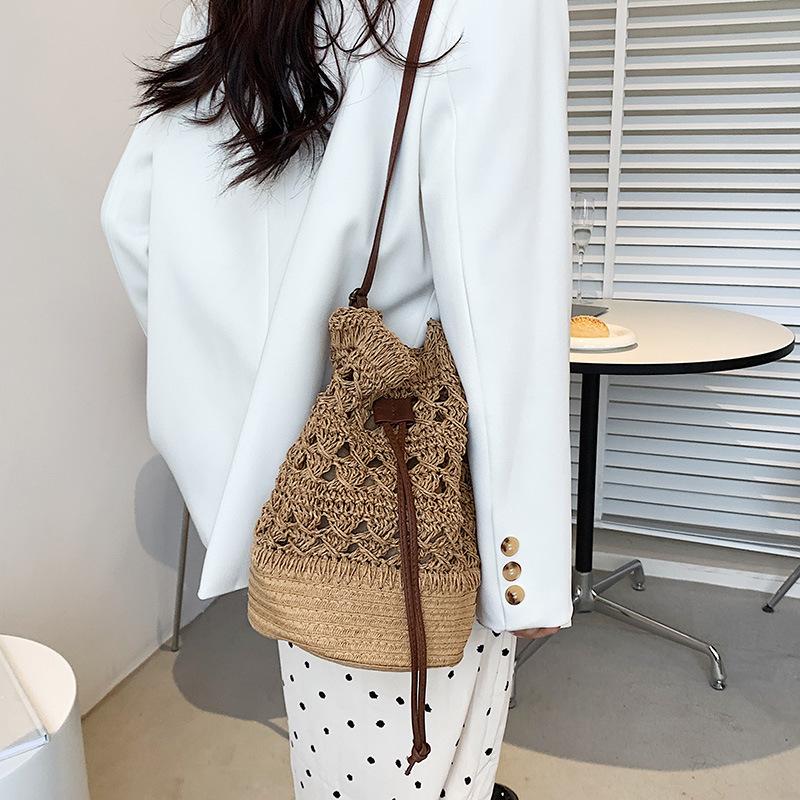 Geantă boemă Holliw din paie pentru femei, geantă găleată țesătă de vară, genți de plajă pentru femei, ocazional cu șnur.