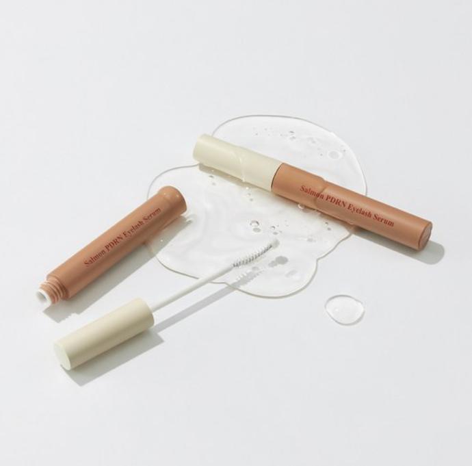 Skinfood Salmon PDRN Eyelash Serum (Oil-Free, Dual Brush)