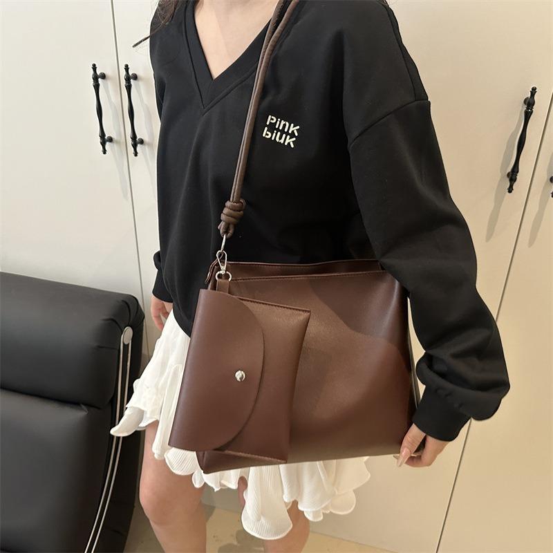 Solid Color Retro Fashion Simple High Texture Shoulder Armpit Bag Tote Bag Two-piece Set Commuter Versatile Messenger Bag