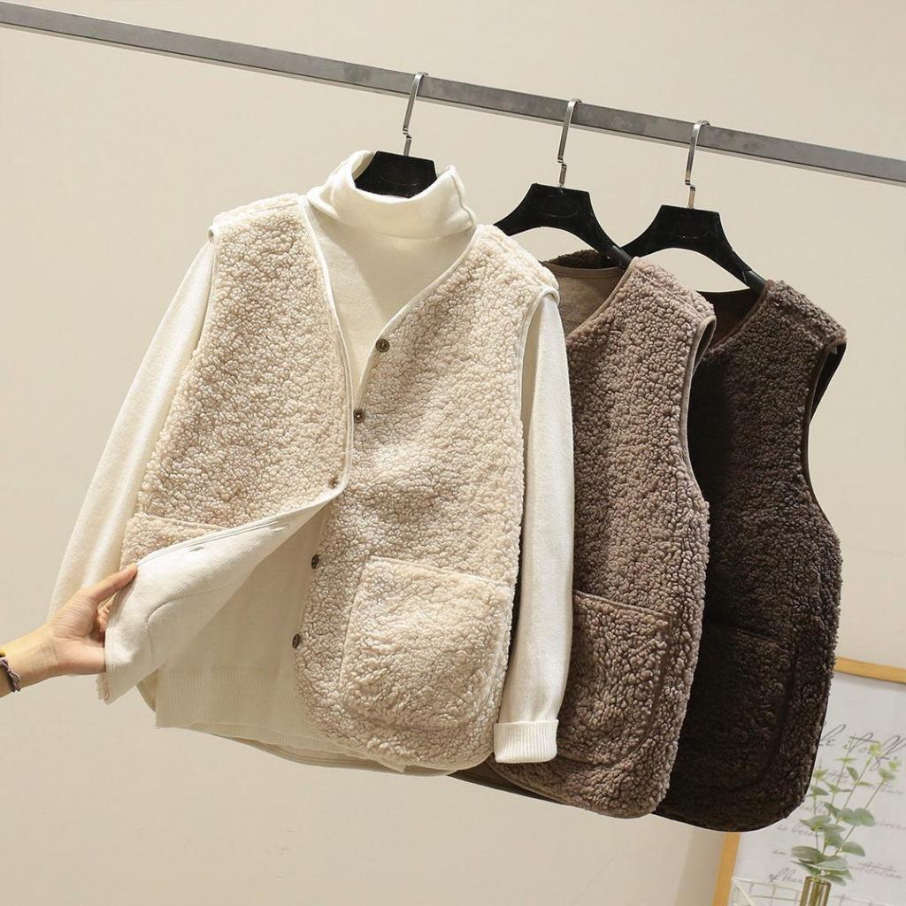 Lamb Hair Vest Women's Short 2023 Autumn/Winter New Korean Edition Leather Fur Integrated Vest Granular Plush Camisole Jacket