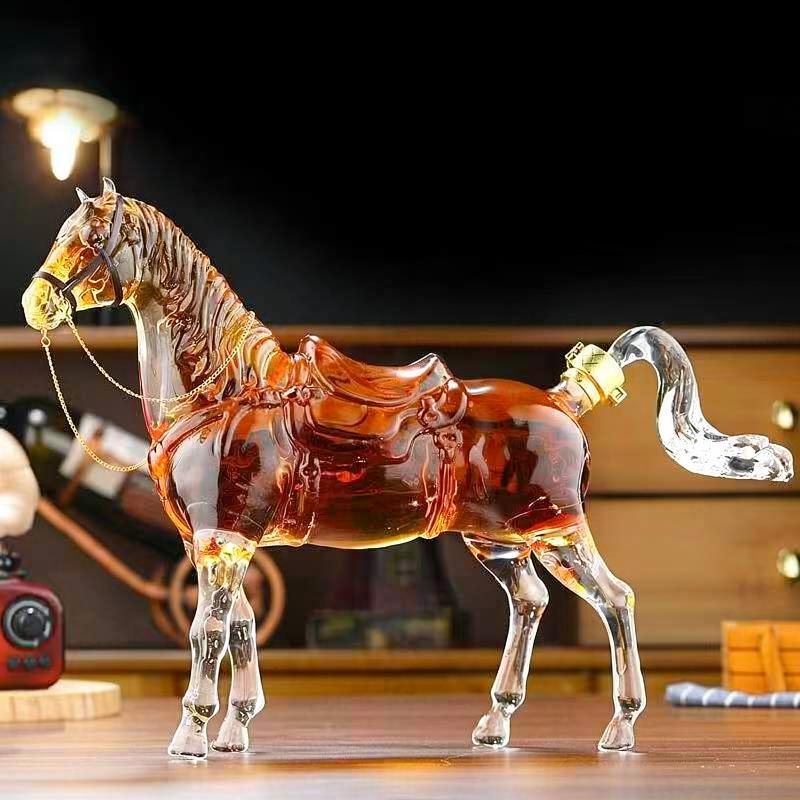 Luxury Horse Style Glass Wine Bottle High Borosilicate Liquor Decanter Unique Tabletop Ornament For Wine Collection