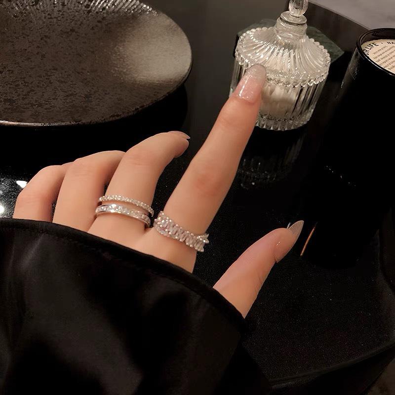 Korean Minimalist Sparkling Zircon Open Ring - Luxurious High-End Style for Influential Women