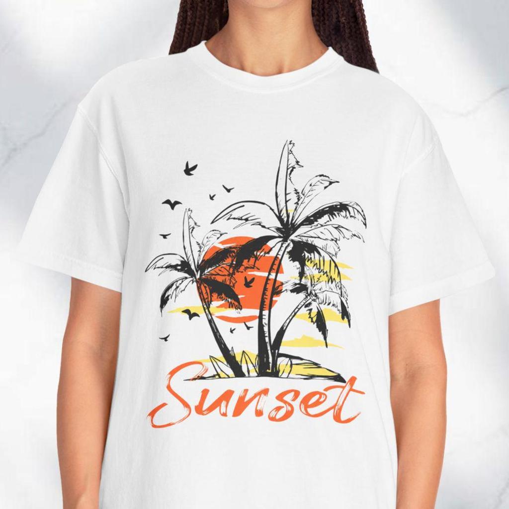 Sunset Palm Tree Shirt, Tropical Beach Vacation Tee, Coastal Summer Graphic T-Shirt, Ocean Lover Gift