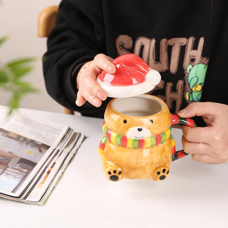 European Ceramic Coffee Mug with Lid Christmas Santa Claus Snowman Reindeer Cartoon Ceramic Breakfast Milk Mug Christmas Gift