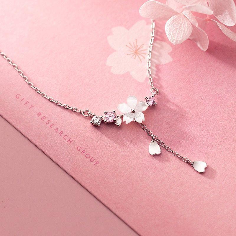 Korean Style Silver-Plated Shell Flower Necklace with Rhinestone Heart Tassel