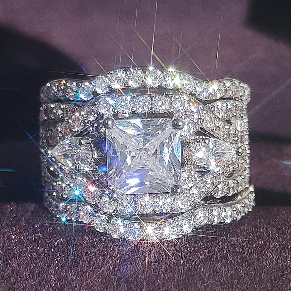 

Three-in-One Luxury Women s Wedding Ring Set - European and American Style Size 6 белый