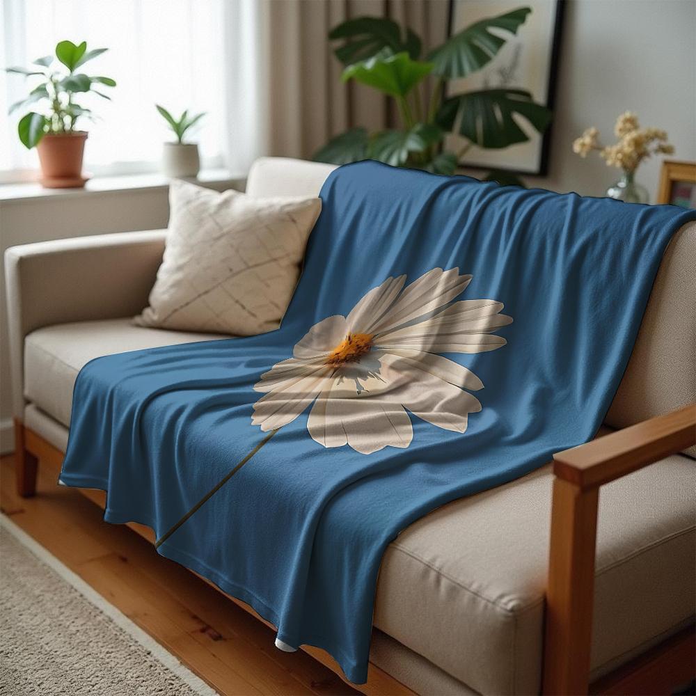 Minimal Cream Strawberry Anime Cartoon Flannel Blanket Soft Warm Throw for Bedroom Sofa Car Kids Holiday Gift