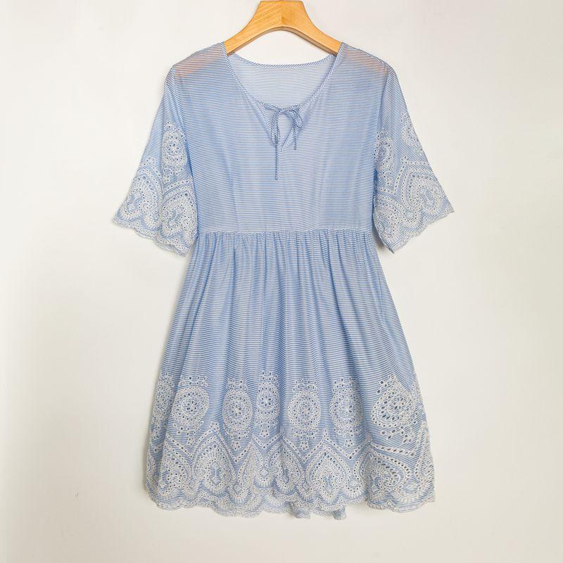 

Spring and Summer Export K-style New Arrival All-Matching Youthful-Looking a Version Slim Looking Lace-up Crew Neck Short Sleeve Embroider Dress Light blue white stripes L
