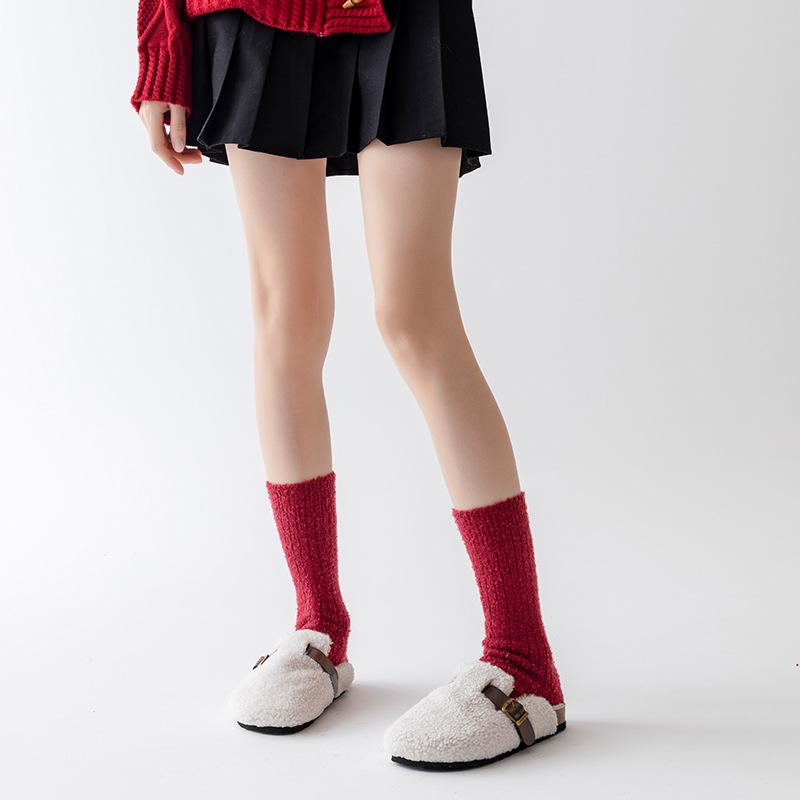 

Женские осенне-зимние утолщенные теплые толстой вязки носки-следки для сна дома 1 pair красный