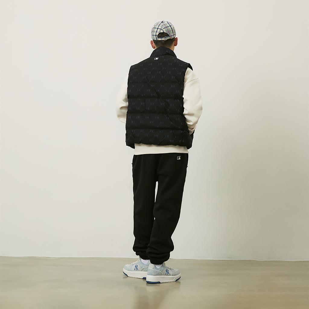 New MLB MONOGRAM Collection New York Yankees Down Vest Unisex Black 3ADVM0246-50BKS