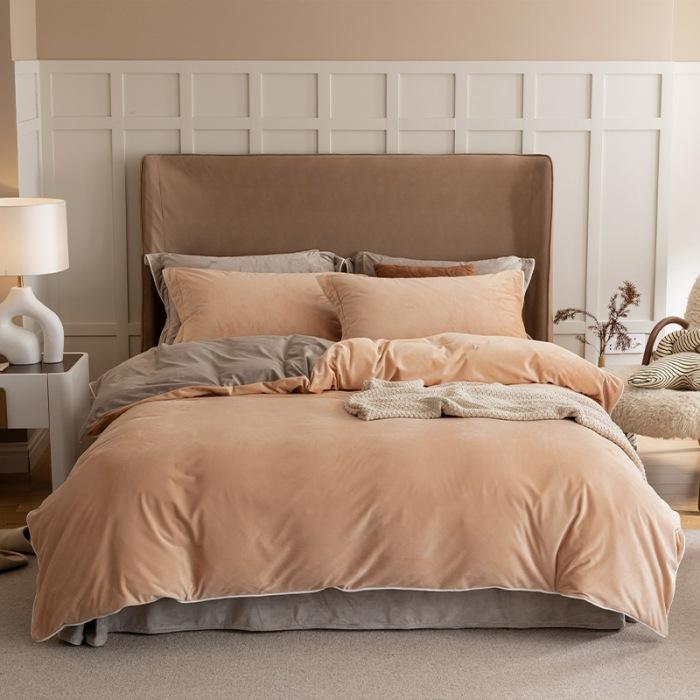 Light Luxury High-End Thickened Milk Fleece Four-Piece Set, Warm Coral Fleece Quilt Cover, Anti-Static Bed Sheet Three-Piece Set