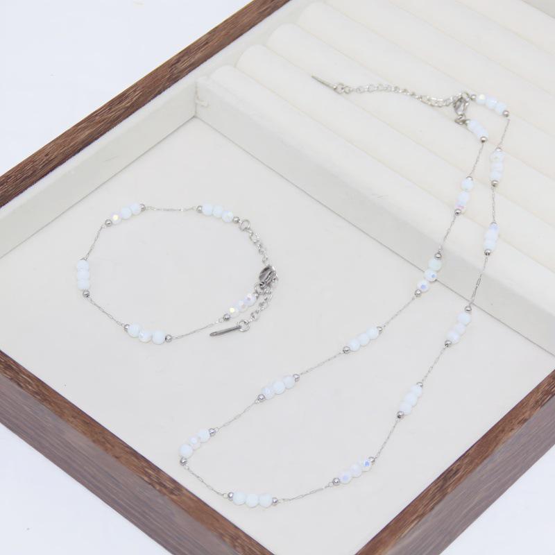 Wysokiej klasy stal nierdzewna naszyjnik z zielonymi cyrkoniami