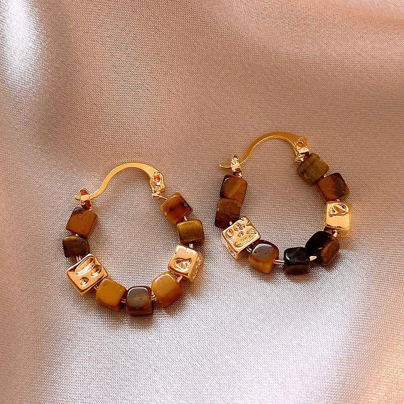 Accessible Luxury Small Pieces of Silver Golden Women's Best Selling Unique Earrings
