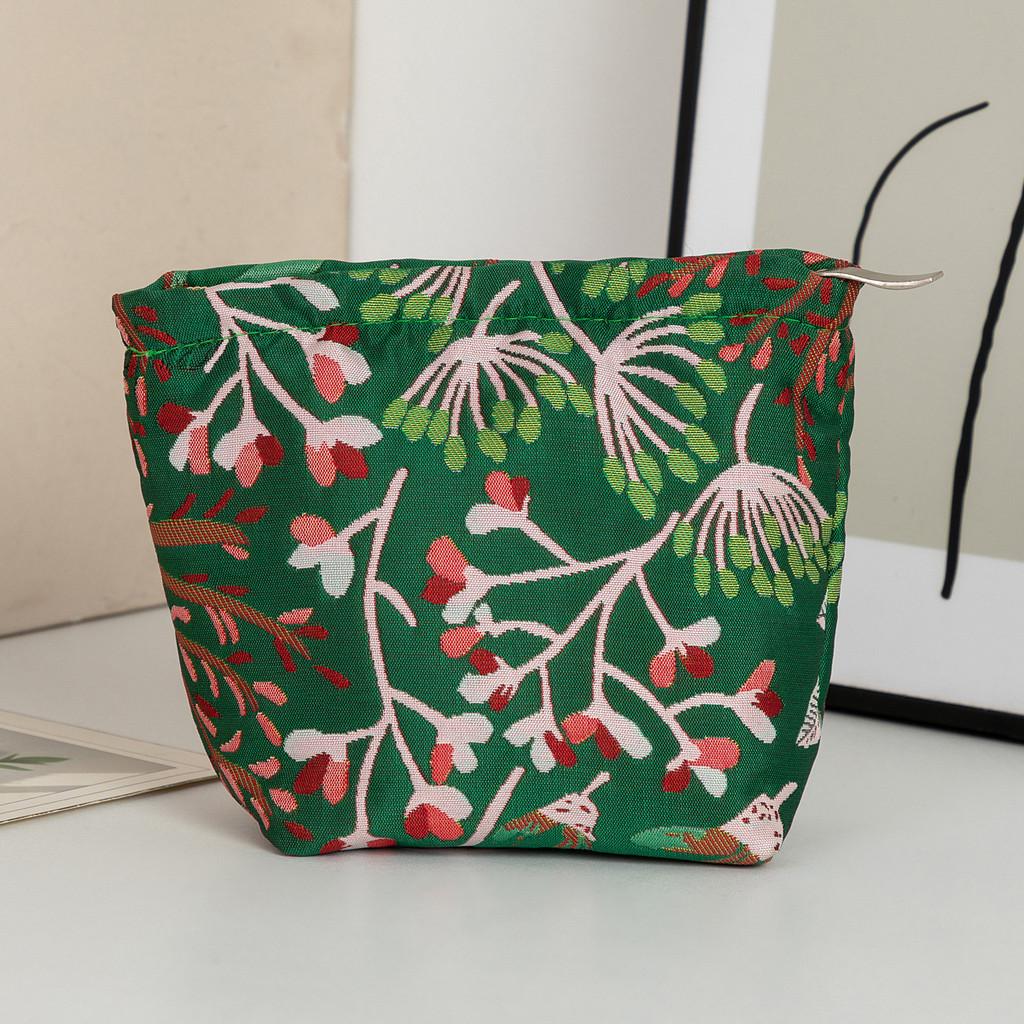Mushroom Embroidered Makeup Bag With Zipper For Travel And Daily Use
