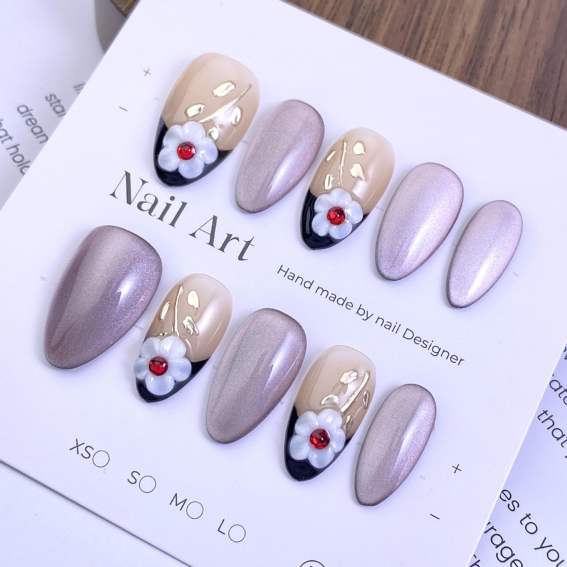 3D Floral Wearable Nails: Gilded Hand-painted Cat Eye Almond Nails with Gradient, French Tips & Magic Mirror Powder Stickers. Small