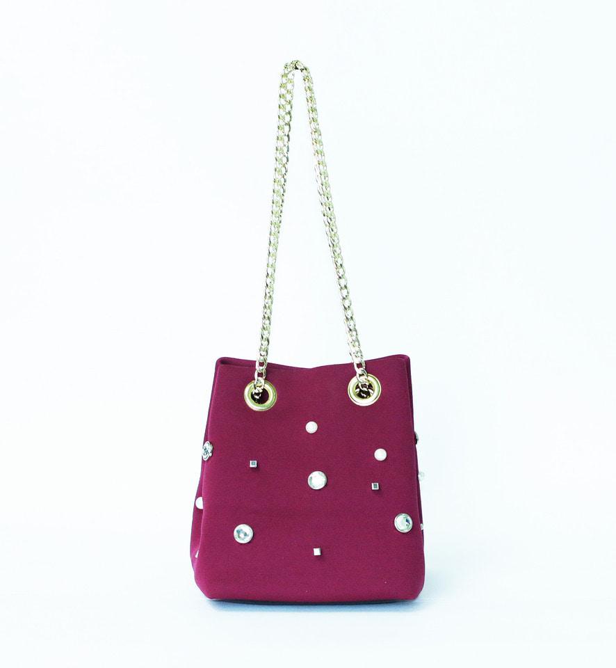 Suin Mini Cubic Pearl Bag