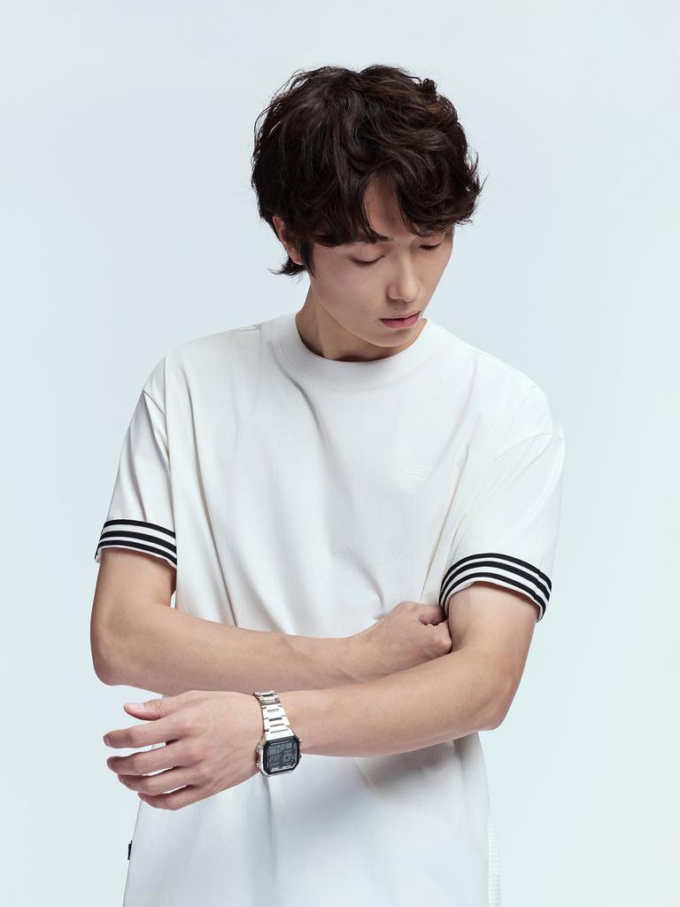 New Balance T-Shirts Men's Sea Salt White Crew Neck