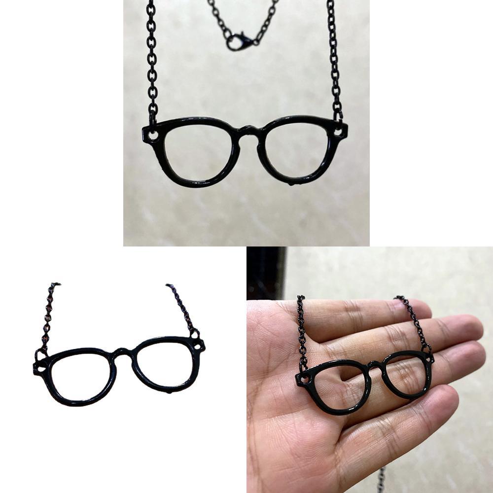 Geometric Alloy Pendant Necklace For Women With Cross Chain For Casual Style