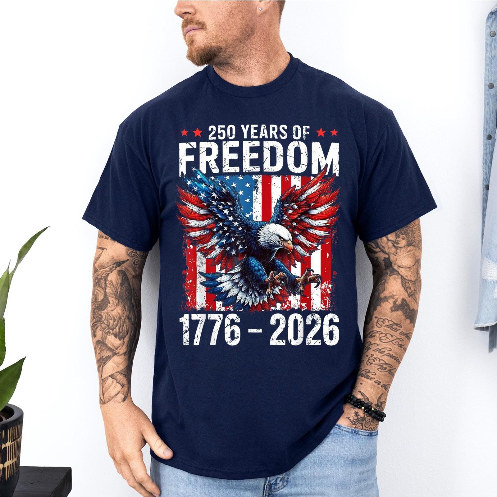 250 Years of Freedom 1776 2026 Patriotic Bald Eagle USA Flag T-Shirt S