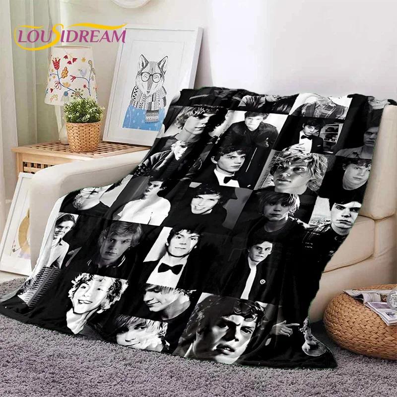 Latest Cute Evan Peters TV Actor Soft Flannel Blankets,Throw Blanket Comfortable Blanket for Picnic Beds Sofa Home Bedroom 013