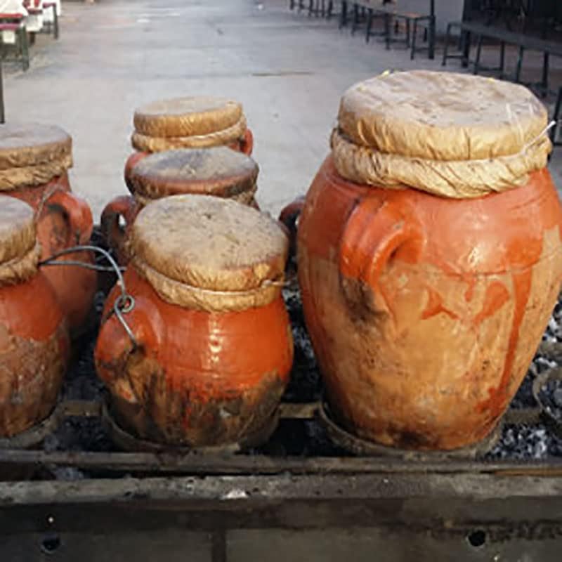 Small Clay Cooking Jar - Perfect for Lamb and Other Meats - Traditional Fire Cooking