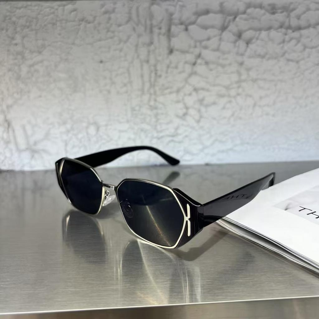 Material Men'S Sunglasses European American Style Sun Glasses For Women Travelling Hiking Sunglass Men