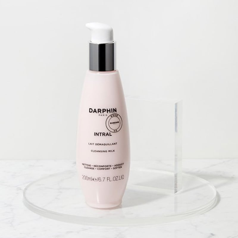 

[Далпанг] Очищающее молочко Intral 200 мл