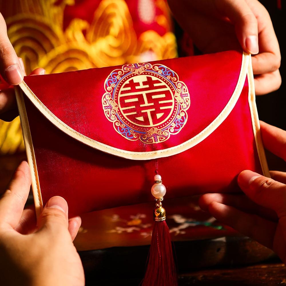 Chinese Style Wedding Red Envelope Tassel Embroidery Pattern Wedding Changing Fee Bag Hongbao Traditional Money Red Pocket Party