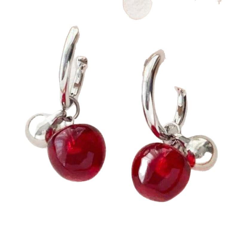 Yu Shuxin Retro Cherry Red Earrings - Mutong Style, High-End, Niche Women's Fashion Accessory